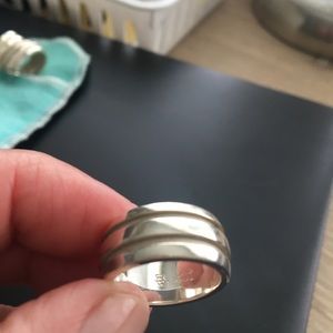 Tiffany Atlas Ring Size 6